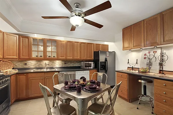 Sold by Citi Habitats | media 8