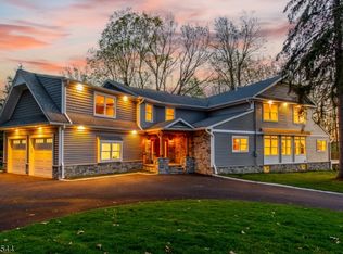 38 Circle Ave, Wayne, NJ 07470