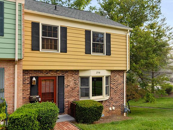 3rd image of 2710 Quincy Ct