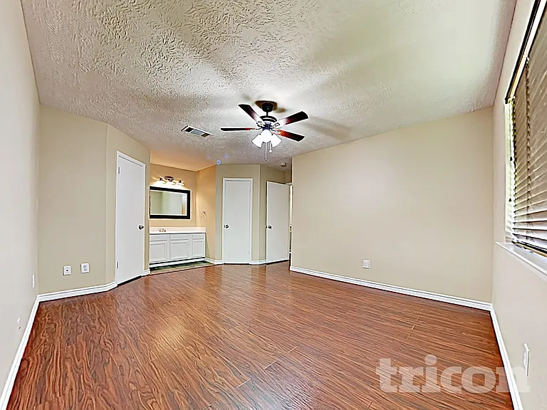 2803 Jeb Stuart Dr — Photo 9