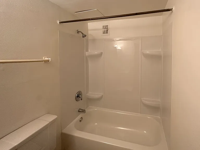 Tub/shower
