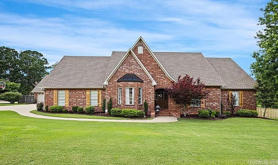 1st image of 306 Osage Ct