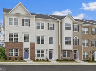 1448 Clingsmans Dome Dr, Frederick, MD 21702