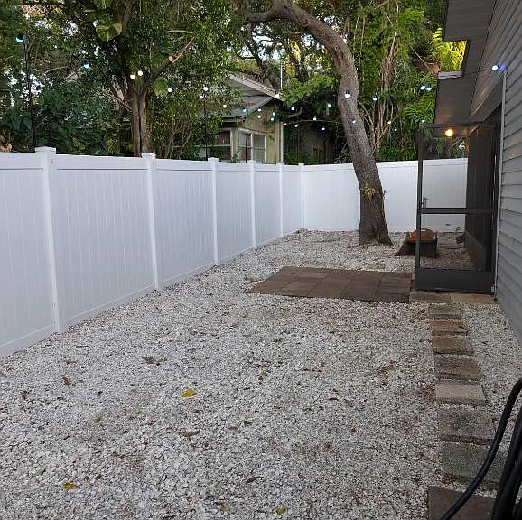 Virginia Ave — Photo 23