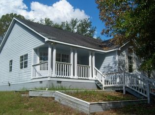 53 Flagstaff St, Lumberton, MS 39455