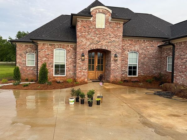 115 County Road 2768