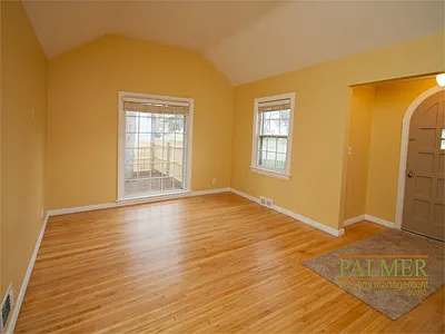 3 bed, 1266 sqft, $2,000 — Photo 3