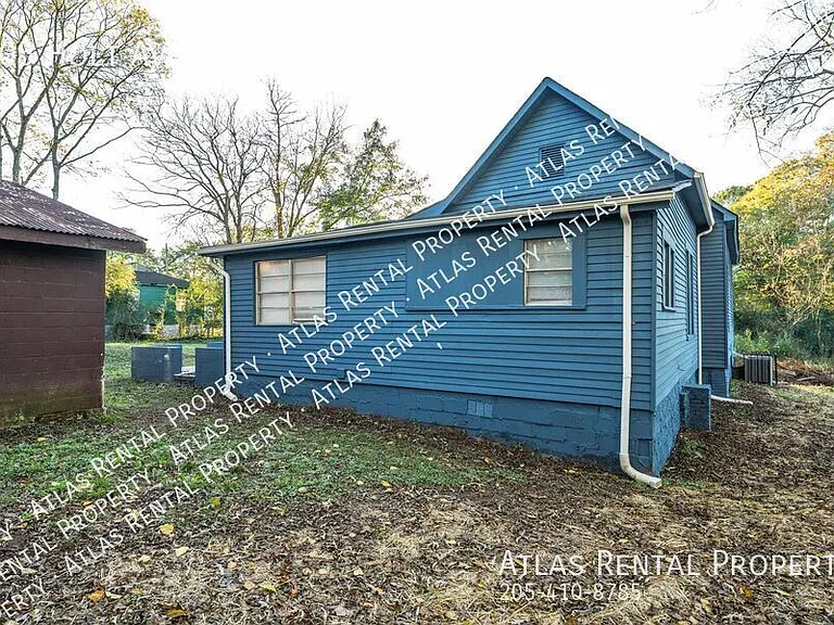105 Holt Ave — Photo 7