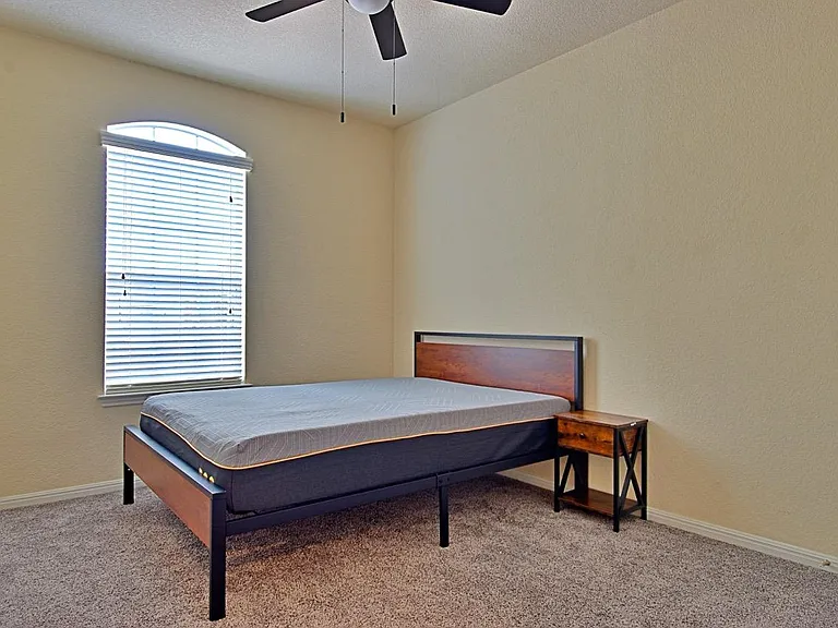 Bison Ln — Photo 1