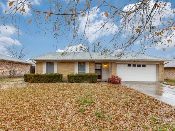 700 Cleveland St, Greenville, TX 75401