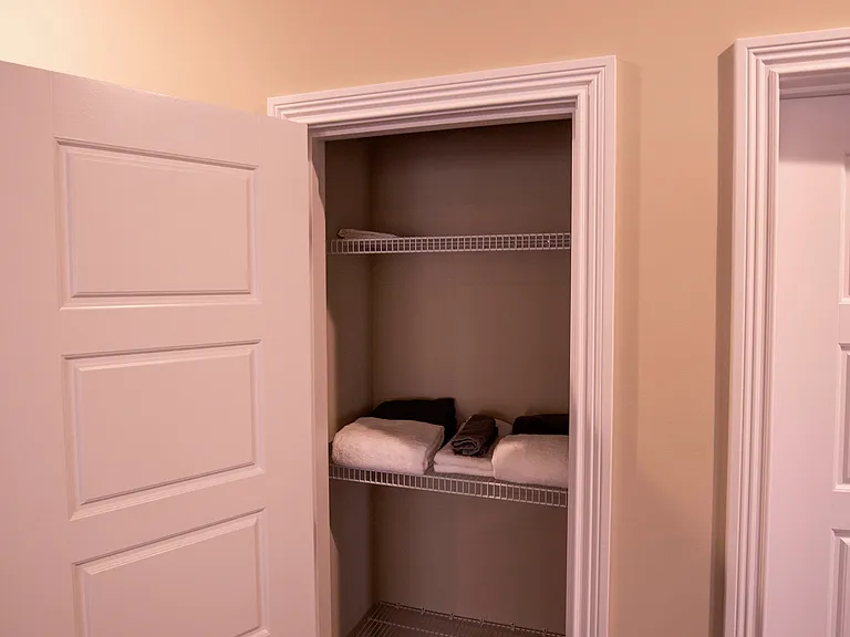 300 Turner Ct — Photo 13
