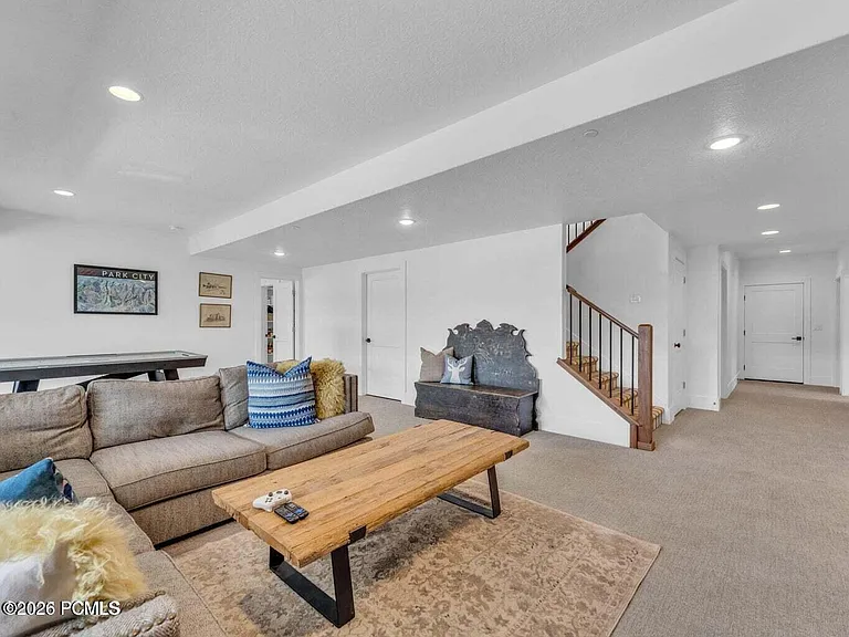 2698 S Bailey Ct — Photo 36