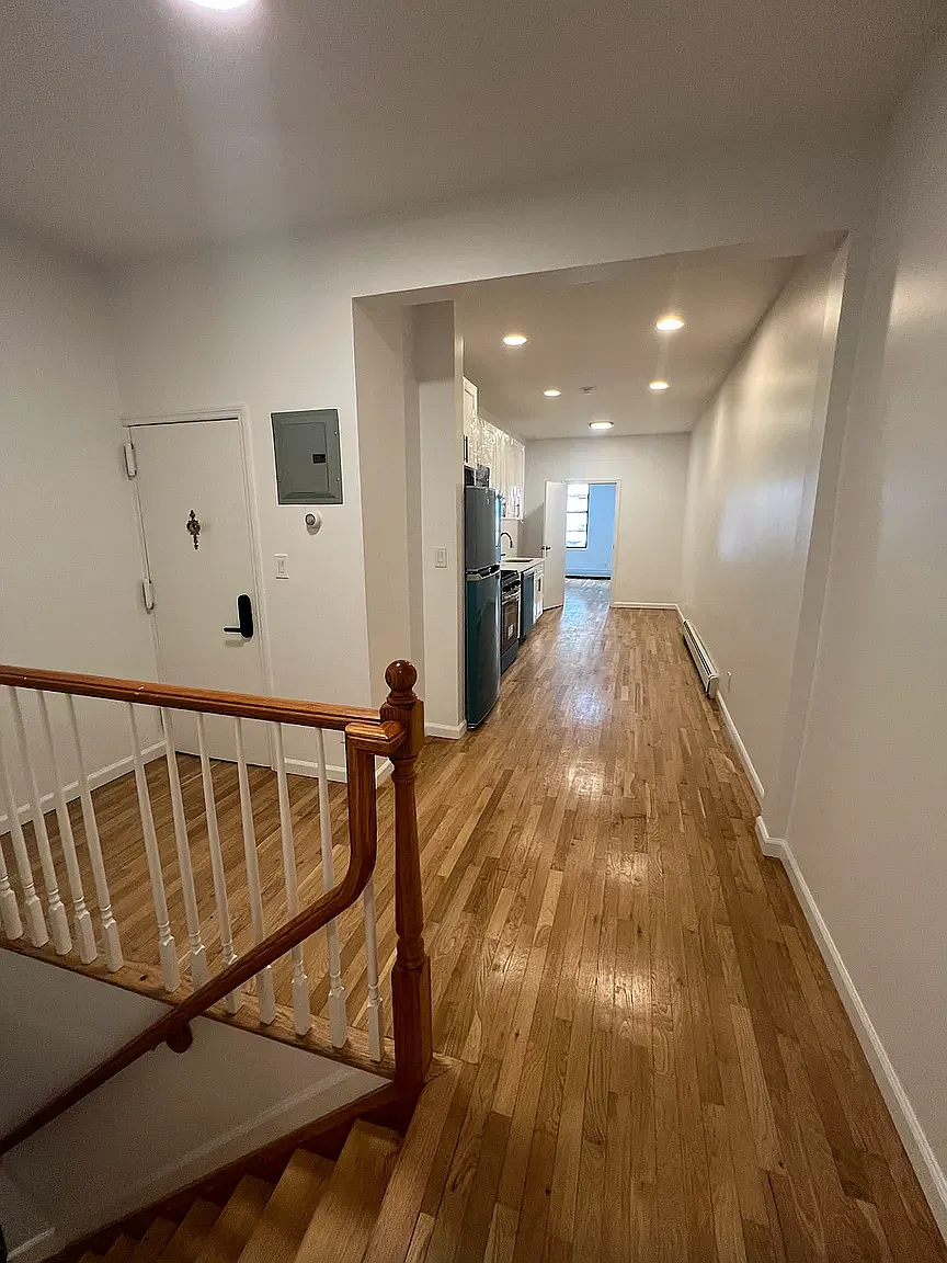 329 Menahan Street — Photo 1