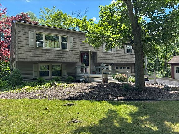 2nd image of 750 Turner Rd
