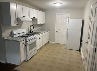 4 Pailet Dr APT 3, North Chelmsford, MA 01863