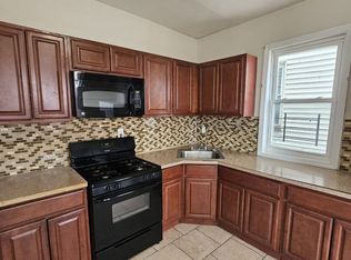 144 Johnson Ave #3, Newark, NJ 07108