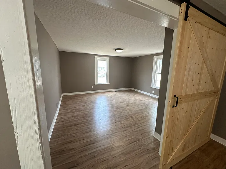 322 Wheat St — Photo 7