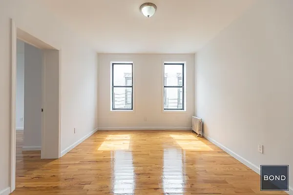 Rented by Bond New York | media 13