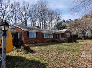 1001 W Mallard Creek Church Rd, Charlotte, NC 28262