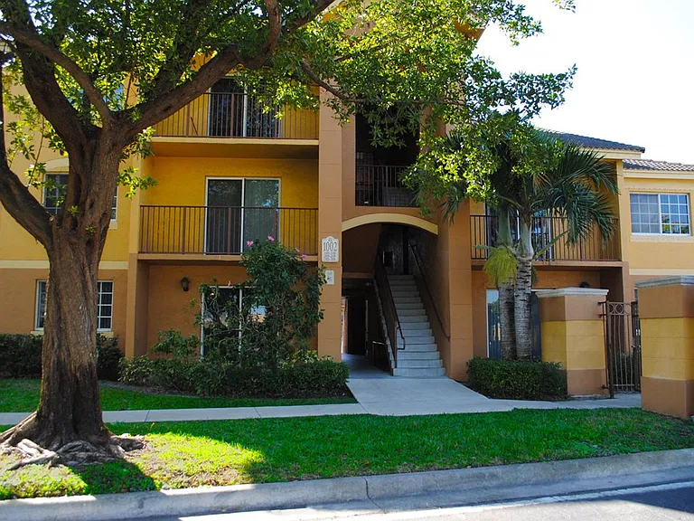 Indian Trace Apartments — Photo 19