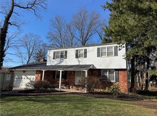 36235 Ridge Rd, Willoughby, OH 44094