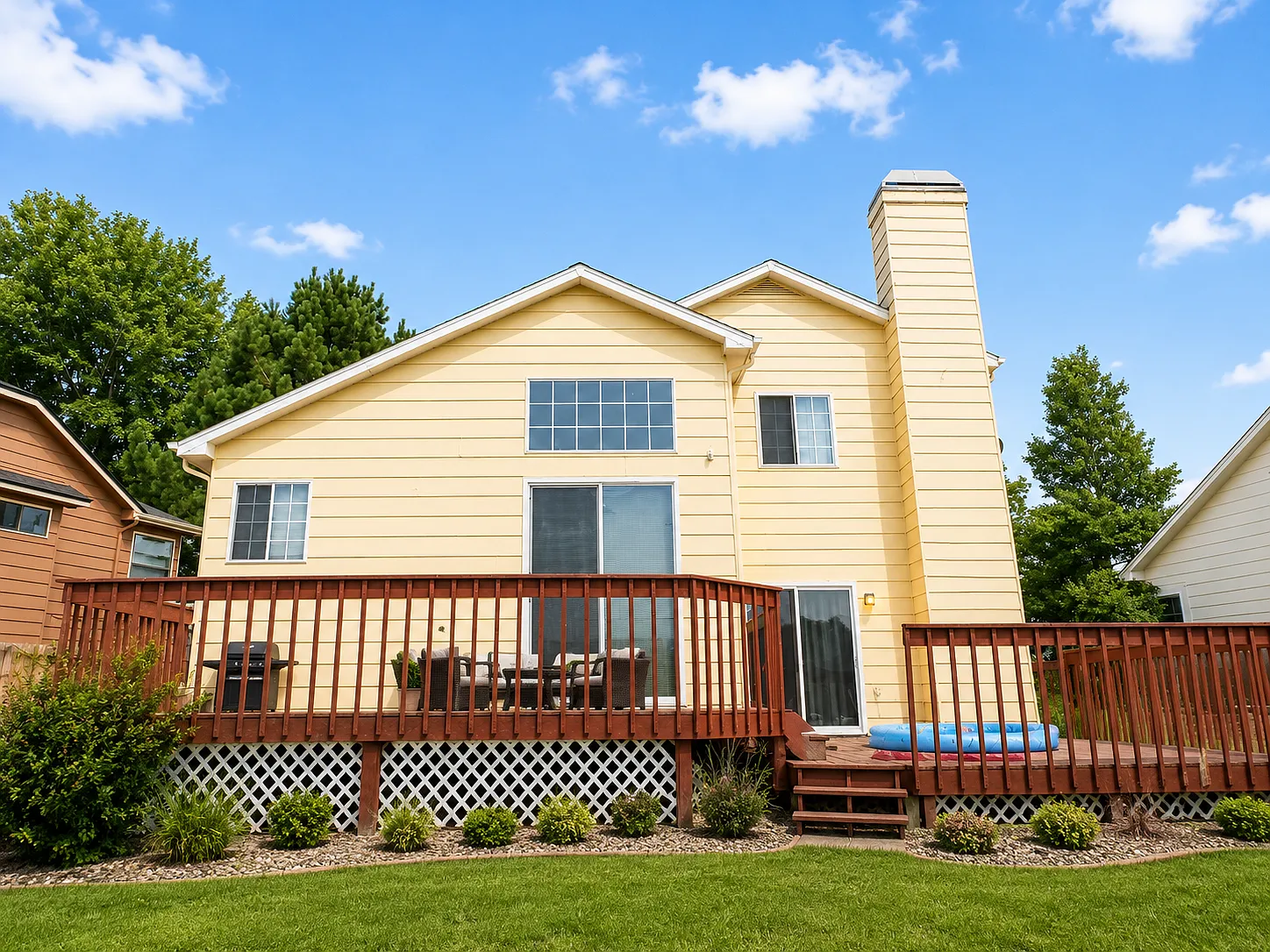 3 bed, 1.5 bath, 1456 sqft, $2,700 — Photo 4