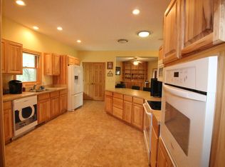 2949 Central City Rd, Central City, IA 52214