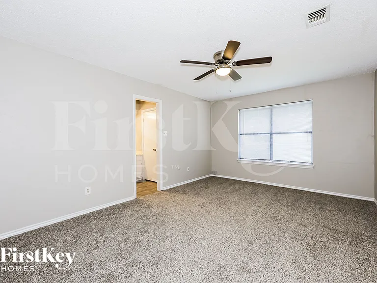 3944 Misty Meadow Dr — Photo 9
