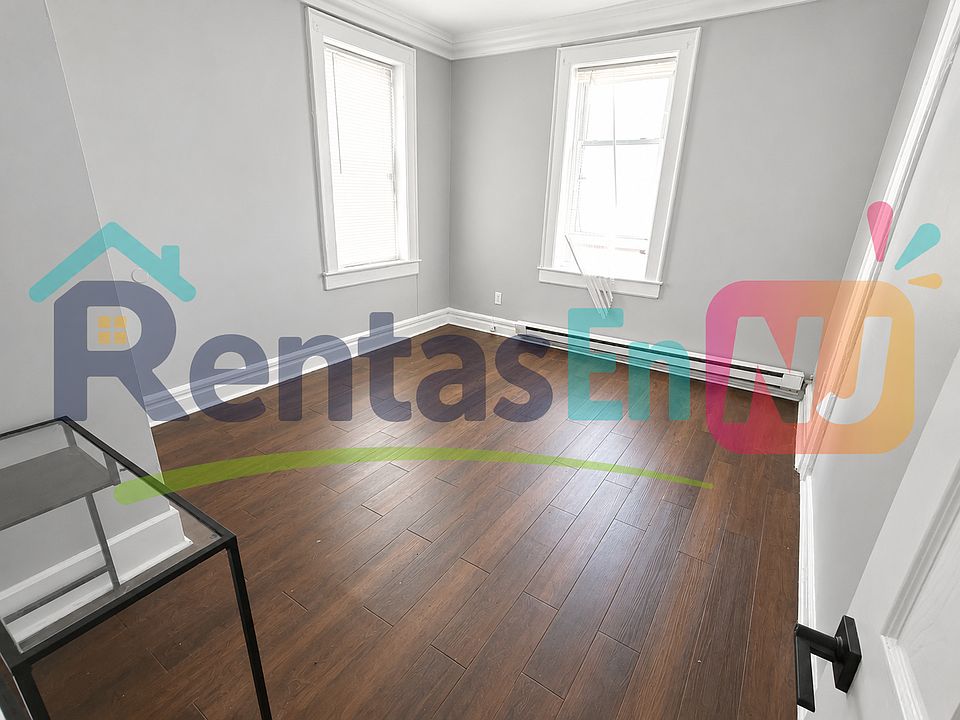 1st image of 280 Verona Ave #H4