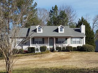 141 Greenleaf Dr, Hampton, GA 30228