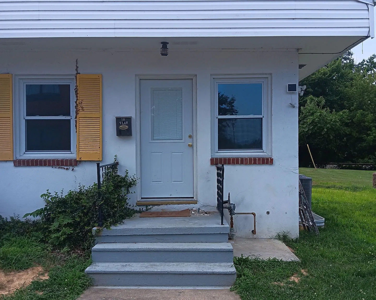 301 W. Bel Air Avenue — Photo 1