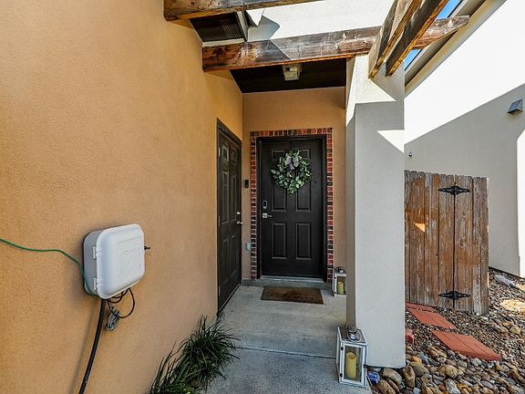 2nd image of 5518 Montevista Dr #0