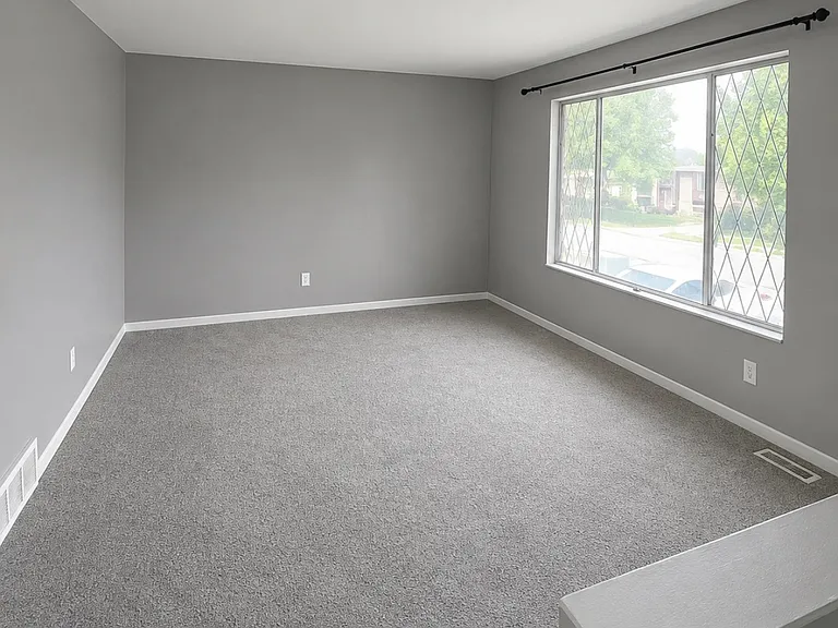 S Edgeware Ln — Photo 6