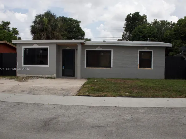 2732 NW 5th St, Pompano Beach, FL 33069