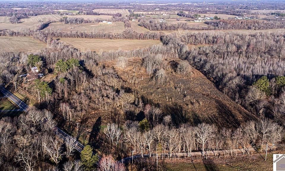 2nd image of 7615 Blandville Rd