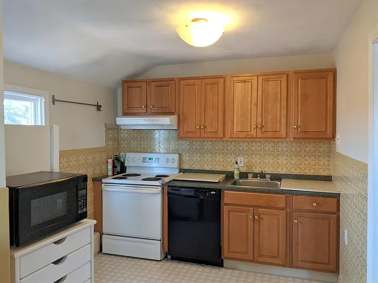 714 Broadway #3 — Photo 15