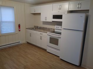 55 Saint Germaine Ct #B, West Warwick, RI 02893