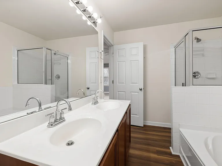 401 Coalinga Ln #108 — Photo 25
