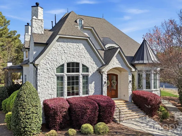 17335 Players Ridge Dr, Cornelius, NC 28031