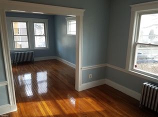 691 River St APT 6, Hyde Park, MA 02136