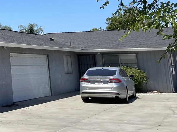 553 W 23rd St #B, Tracy, CA 95376