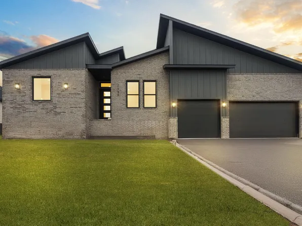 1730 E Cobblestone Drive, Ozark, MO 65721