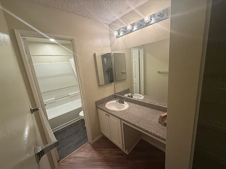 7405 Charmant Dr #1913 — Photo 12