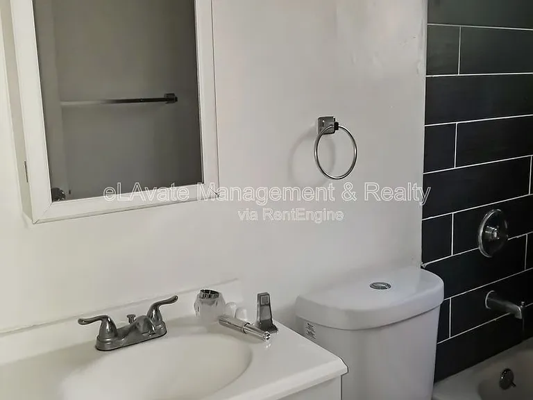 4203 S Olive St #3 — Photo 5