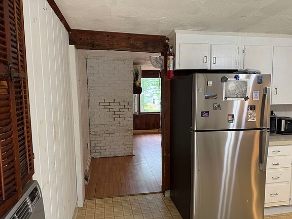 5th image of 229 Tasker Hill Road