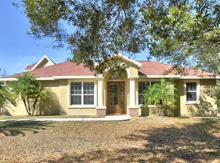 27605 Golden Meadow Dr, Wesley Chapel, FL 33544