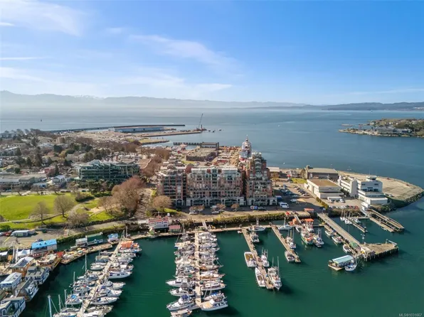 21 Dallas Rd #714, Victoria, BC V8V 4Z9