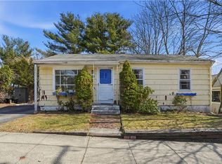 128 Clifford St, Pawtucket, RI 02860