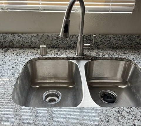 5th image of 3910 Boyle Ct
