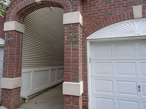 5th image of 122 Riverwalk Way #B015